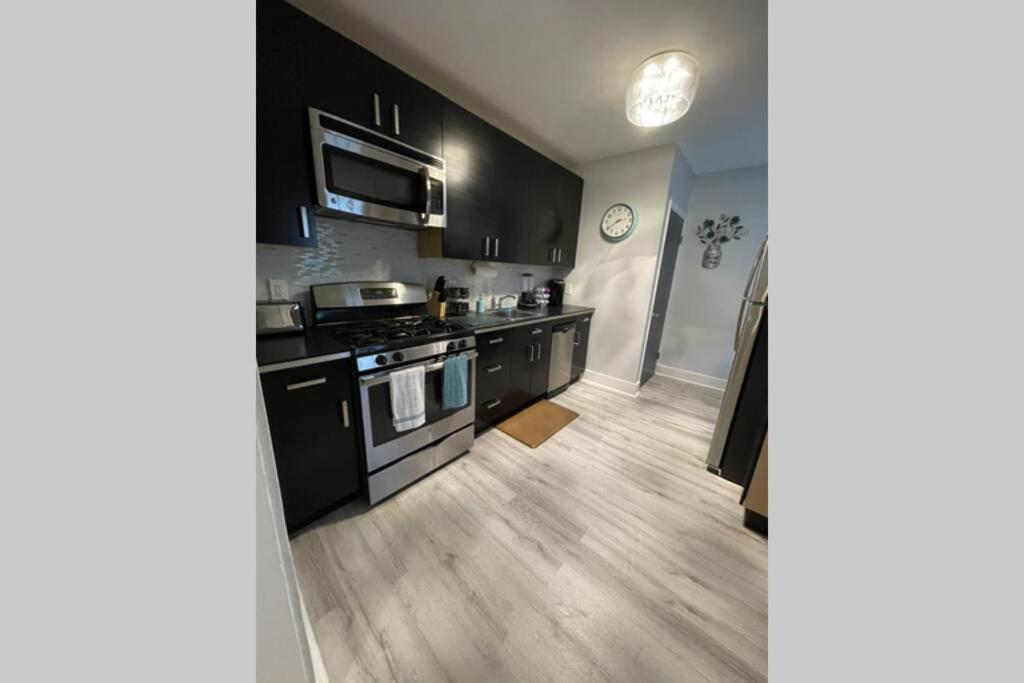 Villa Industrial Brick Townhouse In Downtown Lancaster Extérieur photo