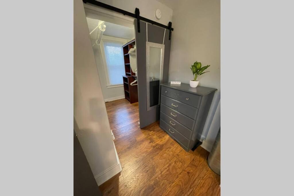 Villa Industrial Brick Townhouse In Downtown Lancaster Extérieur photo